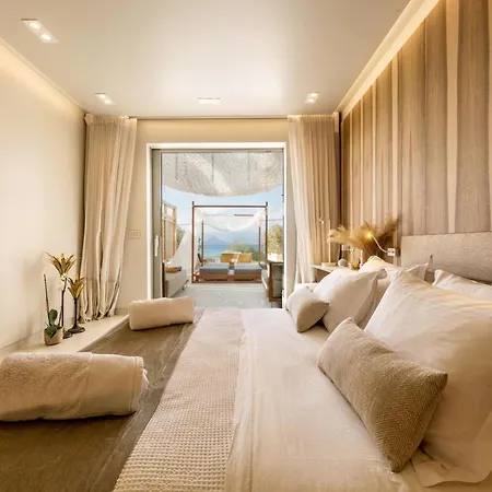 Avgoustos Naxos * Agia Anna (Naxos)