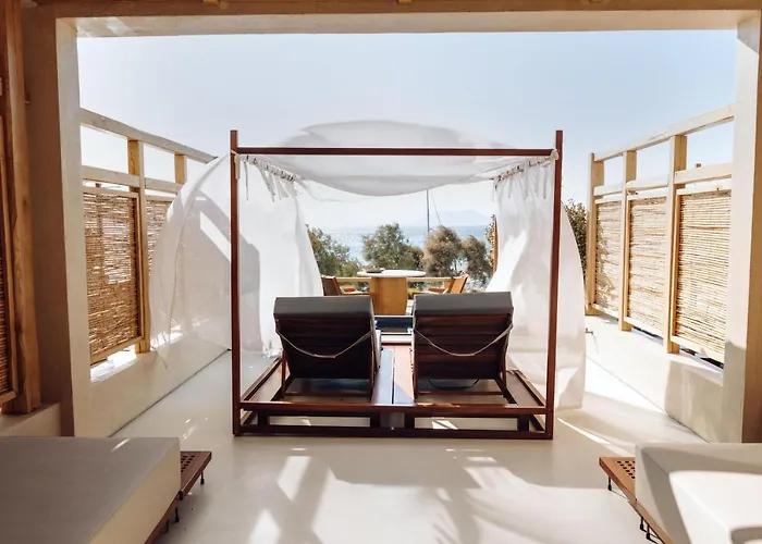 Avgoustos Naxos Agia Anna (Naxos)