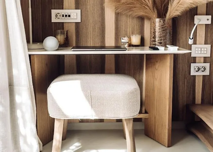 Avgoustos Naxos Agia Anna (Naxos)