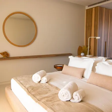 Avgoustos Naxos Agia Anna (Naxos)