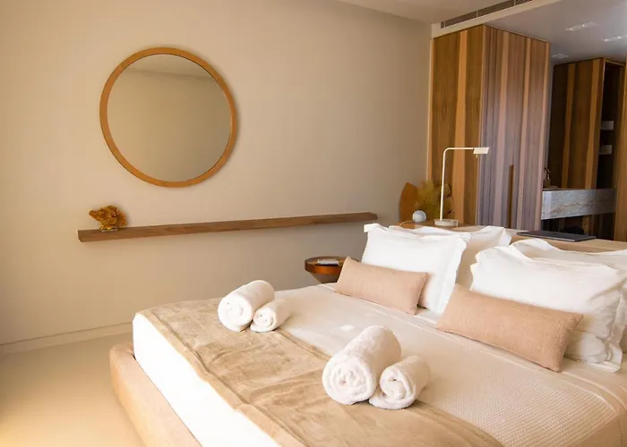 Avgoustos Naxos Agia Anna (Naxos)